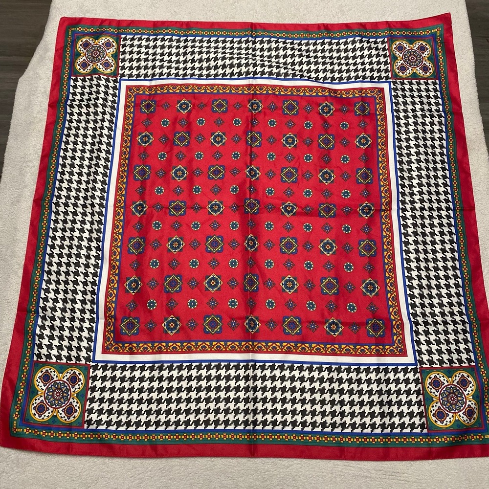 Vintage Avon Square Scarf 30x30 Houndstooth Intricate 80s 1988 Italy